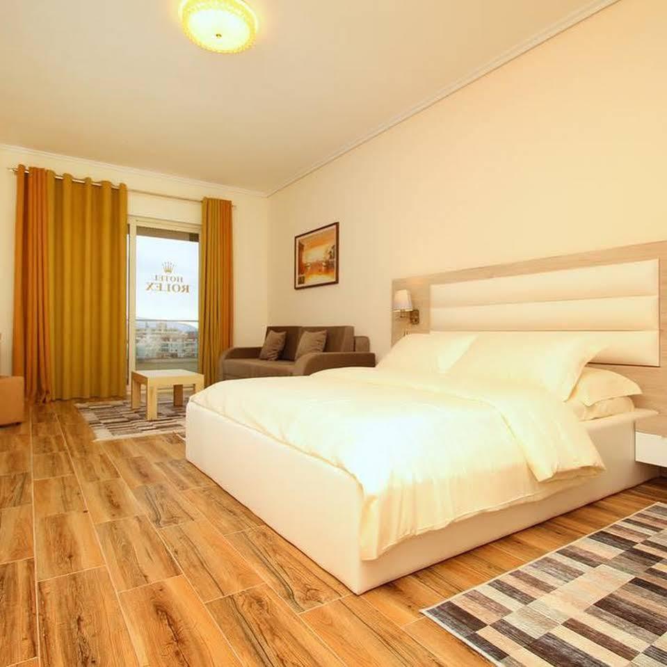 Hotel Vd Roleks Vlorë Exterior foto